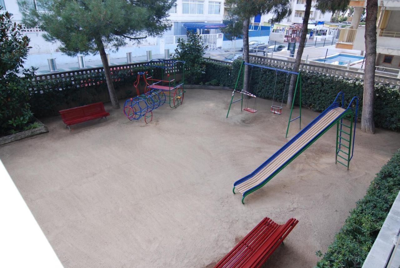 Zeus Montblanc Appartement Salou Buitenkant foto