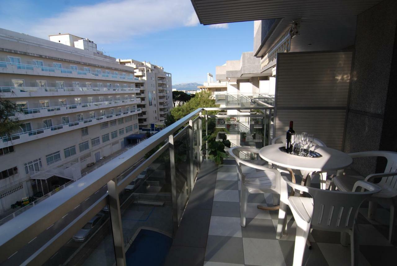 Zeus Montblanc Appartement Salou Buitenkant foto