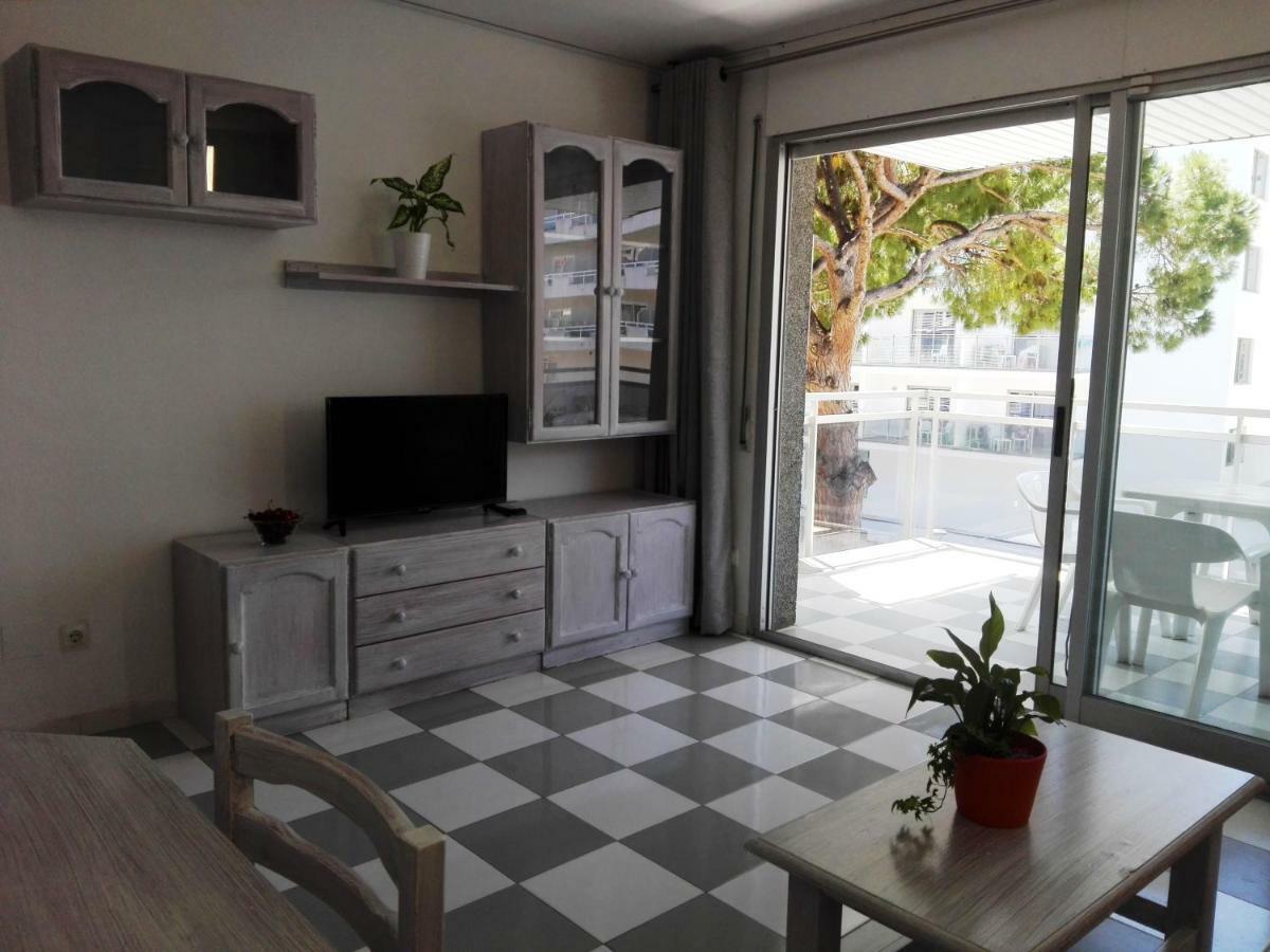 Zeus Montblanc Appartement Salou Buitenkant foto