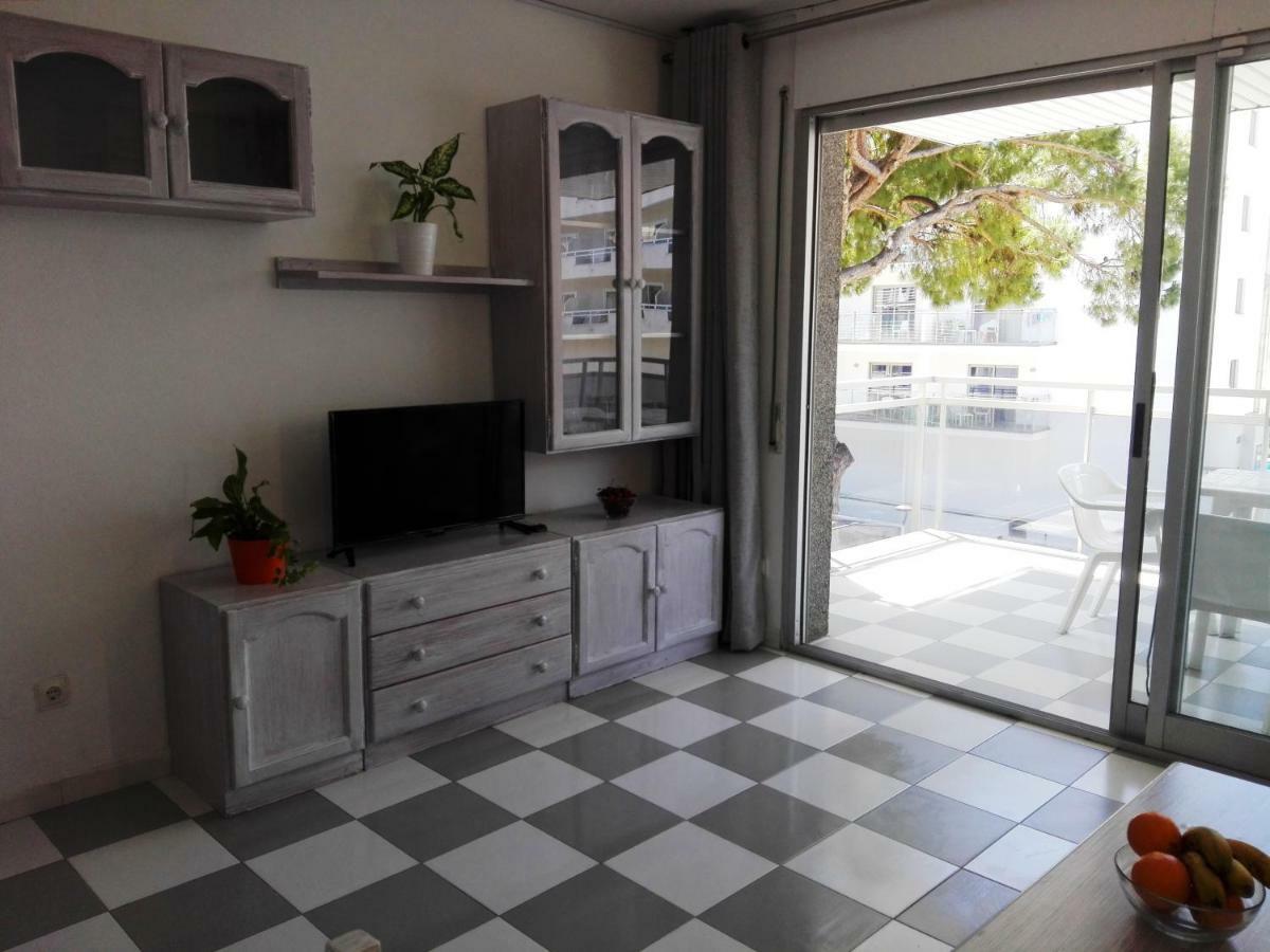 Zeus Montblanc Appartement Salou Buitenkant foto