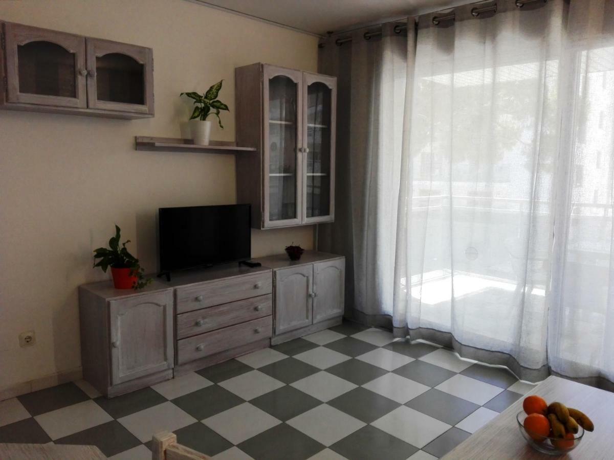 Zeus Montblanc Appartement Salou Buitenkant foto